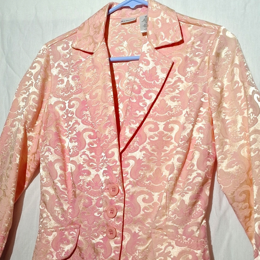 3/$20--Vintage Pink Brocade Jacket, Cropped, No Boundaries, Sz 7 Juniors, NWOT - Picture 3 of 13